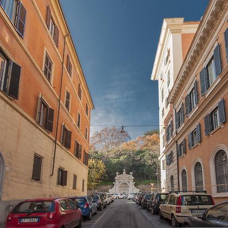 Fl Apartments Charming Flat In The Heart Of Trastevere روما المظهر الخارجي الصورة
